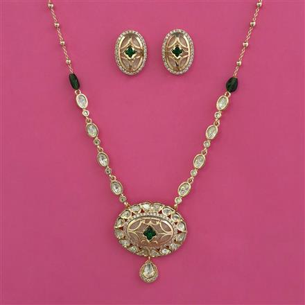Kundan Classic Pendant Set with Carat Plating