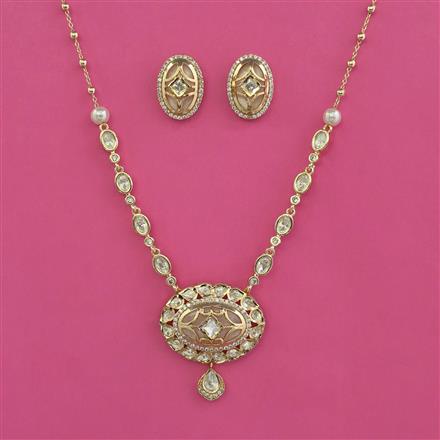Kundan Classic Pendant Set with Carat Plating
