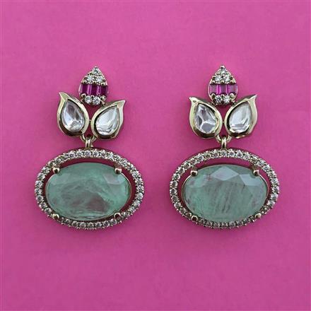 Kundan Short Earring with Mehndi Plating