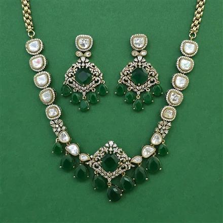 Kundan Classic Necklace with Mehndi Plating