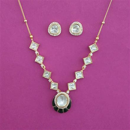 Kundan Classic Pendant Set with Carat Plating