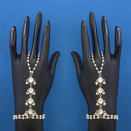 Kundan Classic Hath Pan with Carat Plating