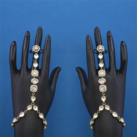 Kundan Classic Hath Pan with Mehndi Plating