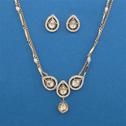 Kundan Classic Pendant Set with Carat Plating