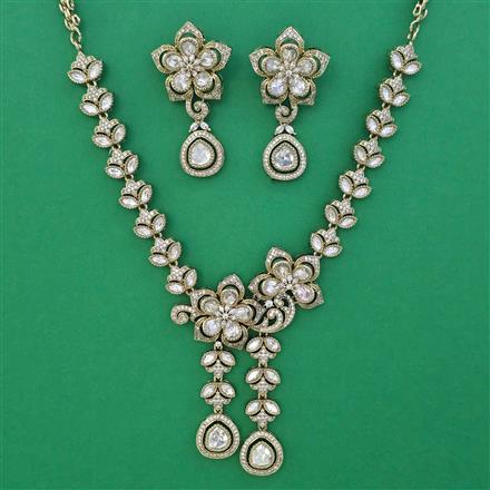 Kundan Classic Necklace with Mehndi Plating