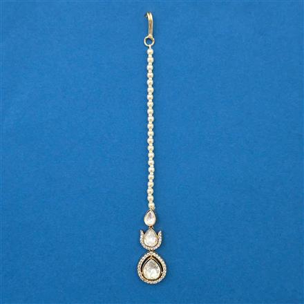 Kundan Pearl Tikka with Carat Plating