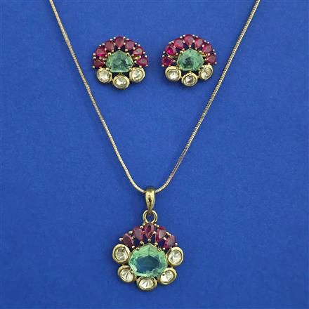 Kundan Classic Pendant Set with Mehndi Plating