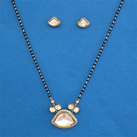 Kundan Classic Mangalsutra with Mehndi Plating