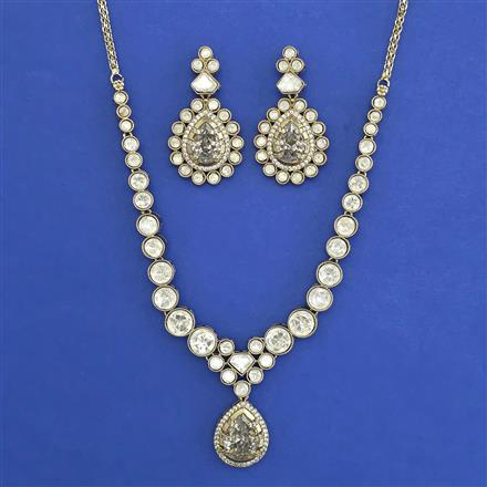 Kundan Classic Necklace with Mehndi Plating