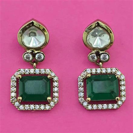 Kundan Classic Earring with Mehndi Plating