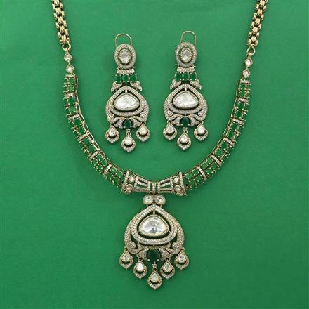 Kundan Classic Necklace with Mehndi Plating
