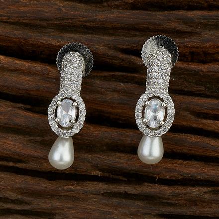 Cz Short Earring With Rhodium Plating