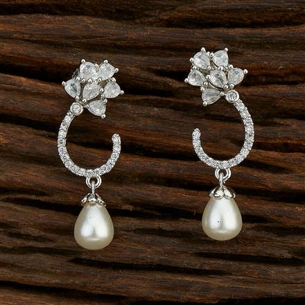 Cz Short Earring With Rhodium Plating