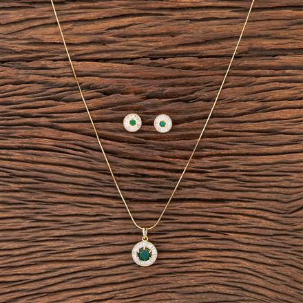 Cubic Zirconia Delicate Pendant Set With Gold Plating