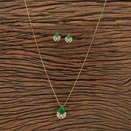 Cubic Zirconia Delicate Pendant Set With Gold Plating