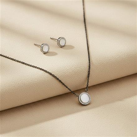 Cz Tanmaniya Mangalsutra With Gold Rhodium Plating