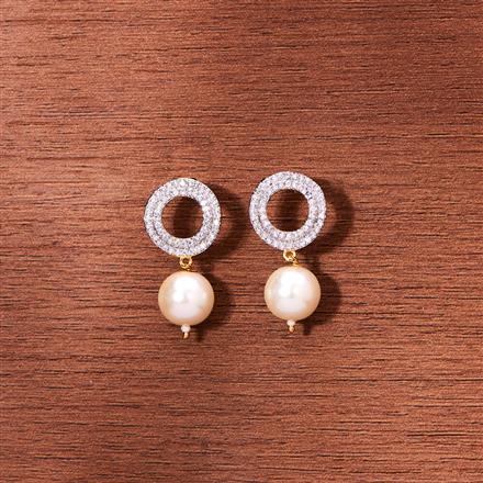 Cubic Zirconia Short Earring With Gold Rhodium Plating