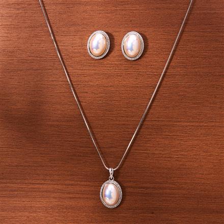 Cubic Zirconia Moti Pendant Set With Rhodium Plating