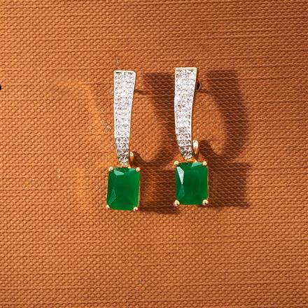 American Diamond Short Earring With 2 Tone Plating