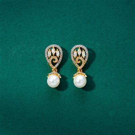 Cubic Zirconia Pearl Earring With 2 Tone Plating
