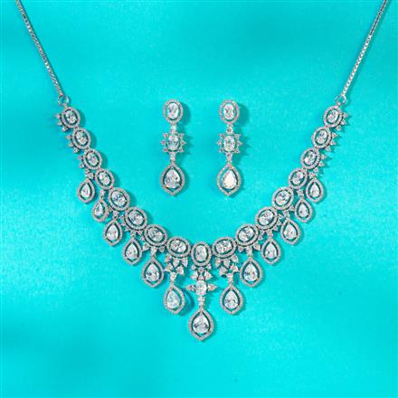 Cz Delicate Necklace With Rhodium Plating
