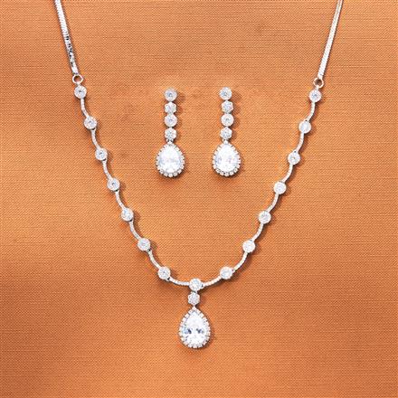Cubic Zirconia Delicate Necklace Set With Rhodium Plating