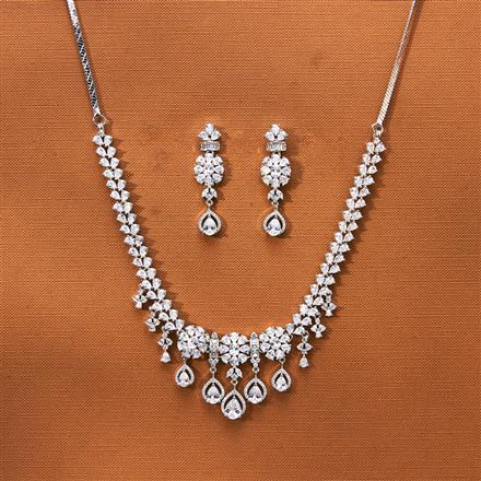 Cubic Zirconia Delicate Necklace Set With Rhodium Plating