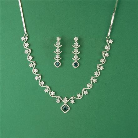 Cubic Zirconia Delicate Necklace Set With Rhodium Plating