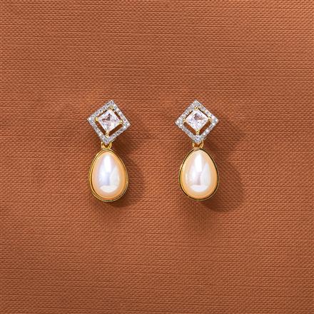 Cz Short Earring With 2 Tone Plating