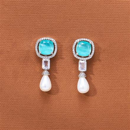Cz Short Earring With Rhodium Plating