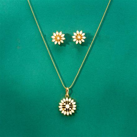 Cz Classic Pendant Set With Gold Plating