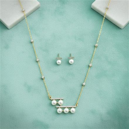 Cz Moti Pendant Set With 2 Tone Plating