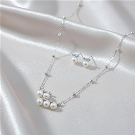 Cz Moti Pendant Set With Rhodium Plating