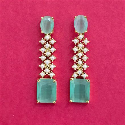Cz Delicate Earring With Gold Plating