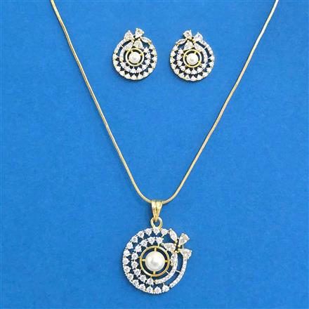 Cubic Zirconia Moti Pendant Set With 2 Tone Plating