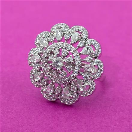 Cubic Zirconia Delicate Ring With Mehndi Plating