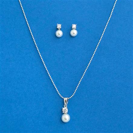 Cubic Zirconia Pearl Pendant Set With Rhodium Plating