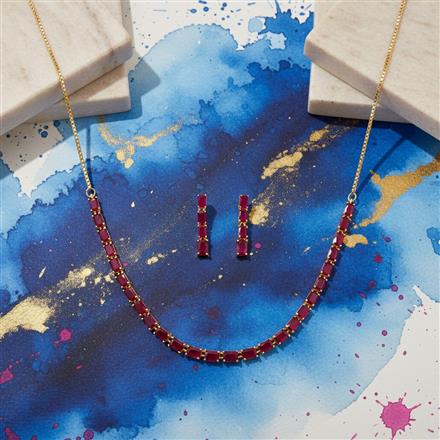 Cubic Zirconia Delicate Necklace Set With Gold Plating