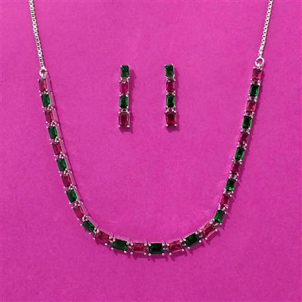 Cubic Zirconia Delicate Necklace Set With Rhodium Plating