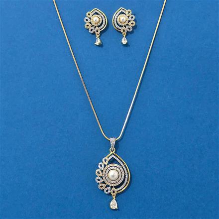 American Diamond Moti Pendant Set With 2 Tone Plating