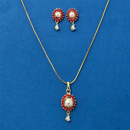 Cubic Zirconia Moti Pendant Set With Gold Plating