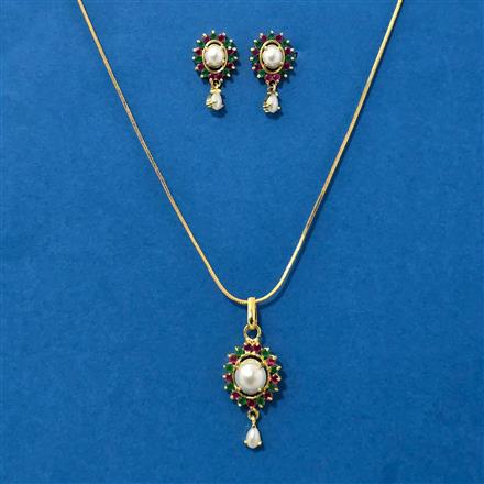 Cubic Zirconia Moti Pendant Set With Gold Plating