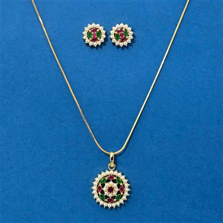 Cubic Zirconia Moti Pendant Set With Gold Plating
