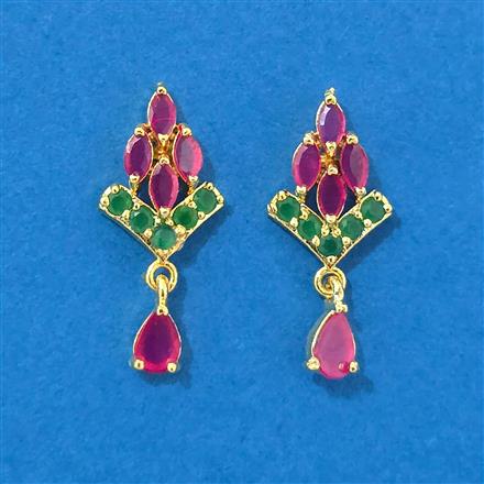 Cubic Zirconia Delicate Earring With Gold Plating