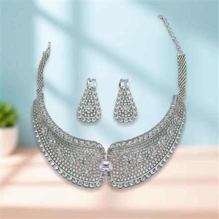 Cubic Zirconia Mukut Necklace With Rhodium Plating