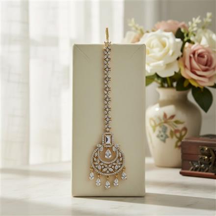Cubic Zirconia Classic Tikka With Mehndi Plating