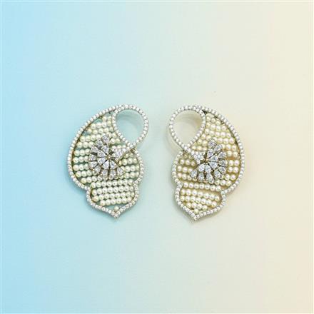 Cubic Zirconia Classic Earring With Mehndi Plating