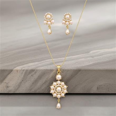 Cz Classic Pendant Set With Gold Plating