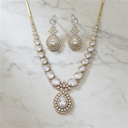 Cubic Zirconia Classic Necklace Set With Mehndi Plating
