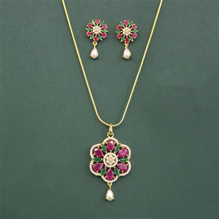 Cubic Zirconia Pearl Pendant Set With Gold Plating